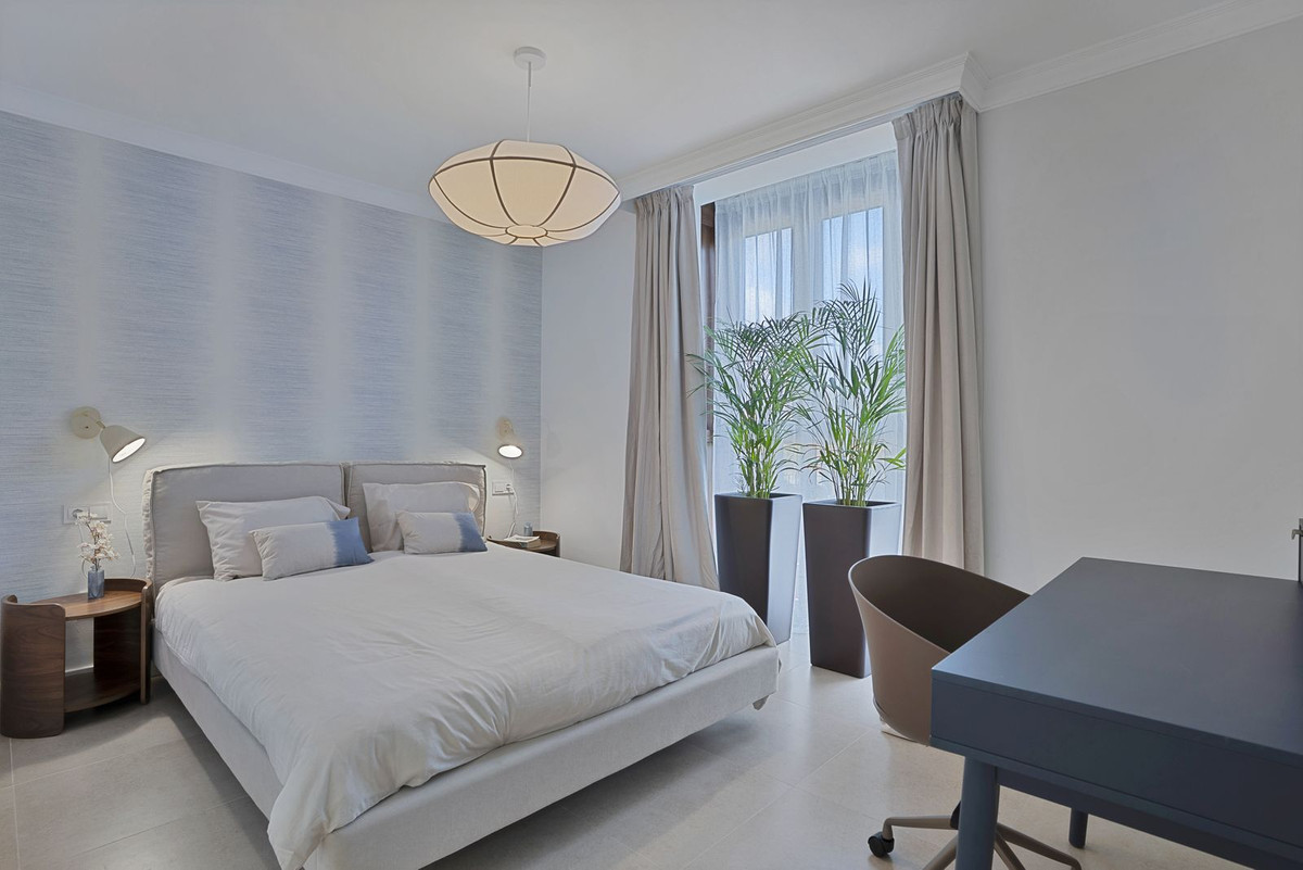 e878c599853d17238fb2f31fd68d0843 - 17