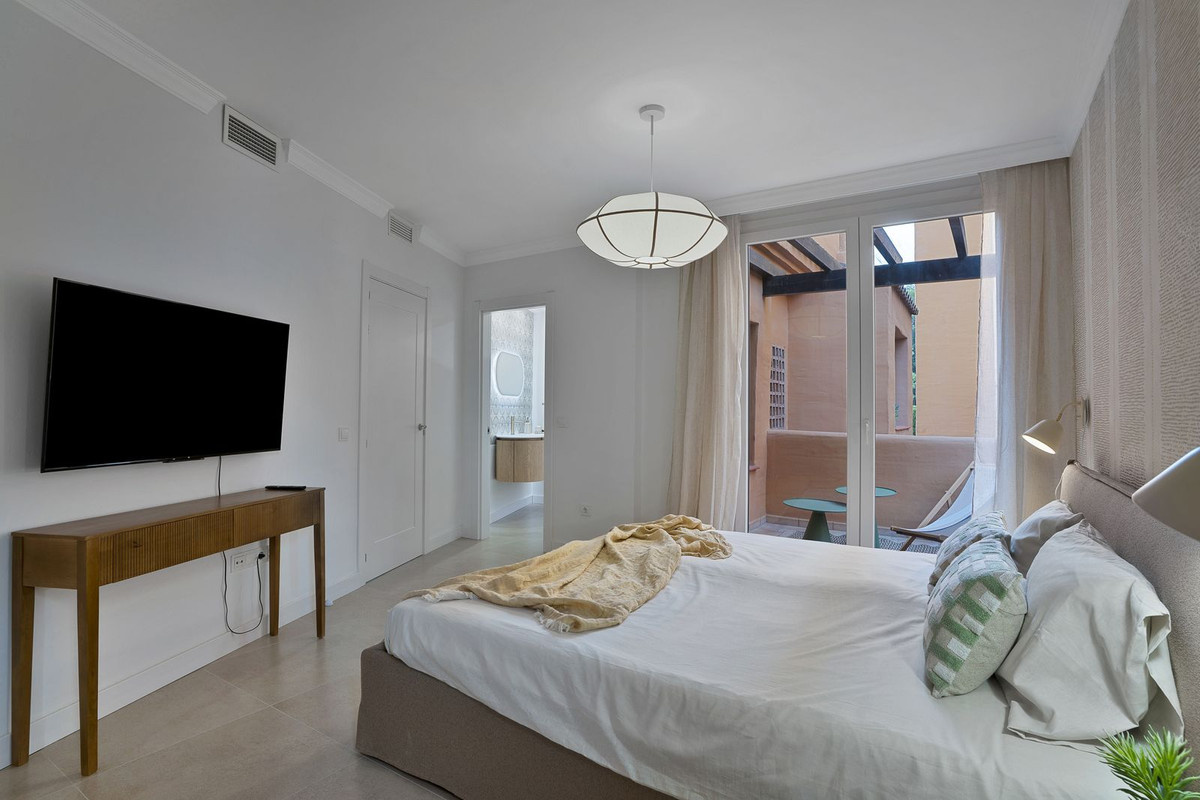 e878c599853d17238fb2f31fd68d0843 - 27