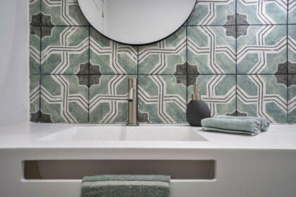 e878c599853d17238fb2f31fd68d0843 - 28