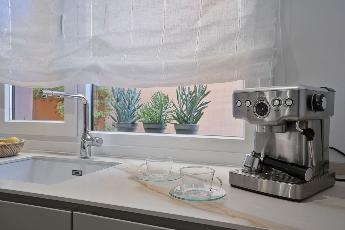 e878c599853d17238fb2f31fd68d0843 - 4