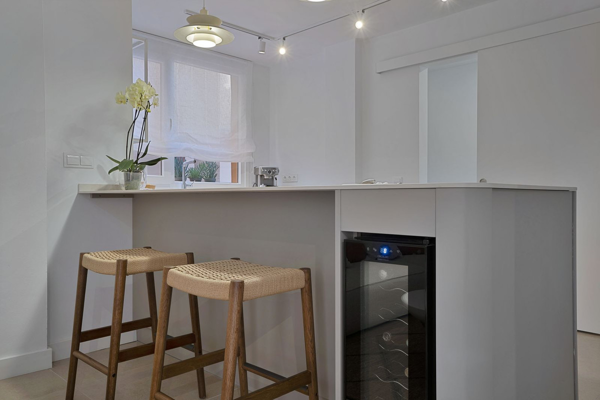 e878c599853d17238fb2f31fd68d0843 - 8