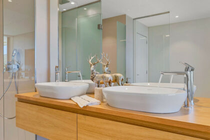 e8f664daa8526301e37387d05d53a5a8 - 14