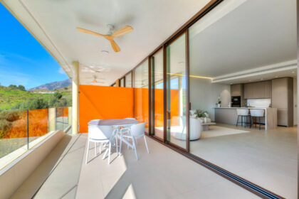 e8f664daa8526301e37387d05d53a5a8 - 21