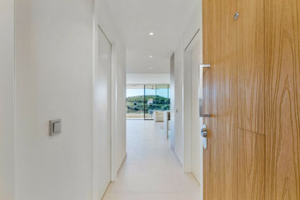 e8f664daa8526301e37387d05d53a5a8 - 4