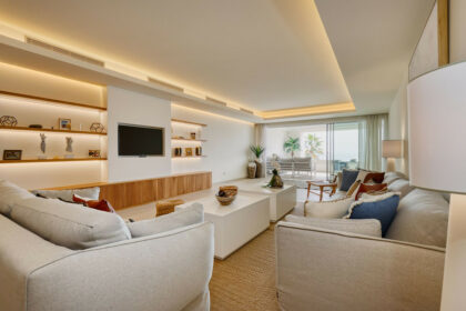 e8ff0601bd678374d5361240a83df558 - 4