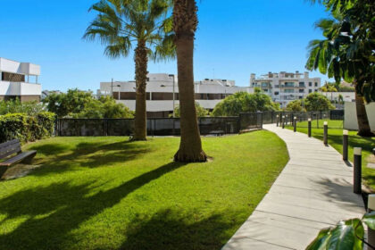 e91d30297f6e528ee9e6387515c80691 - 18