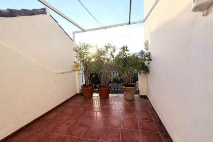 ea701456815f6ad62e5c216641f3859e - 12