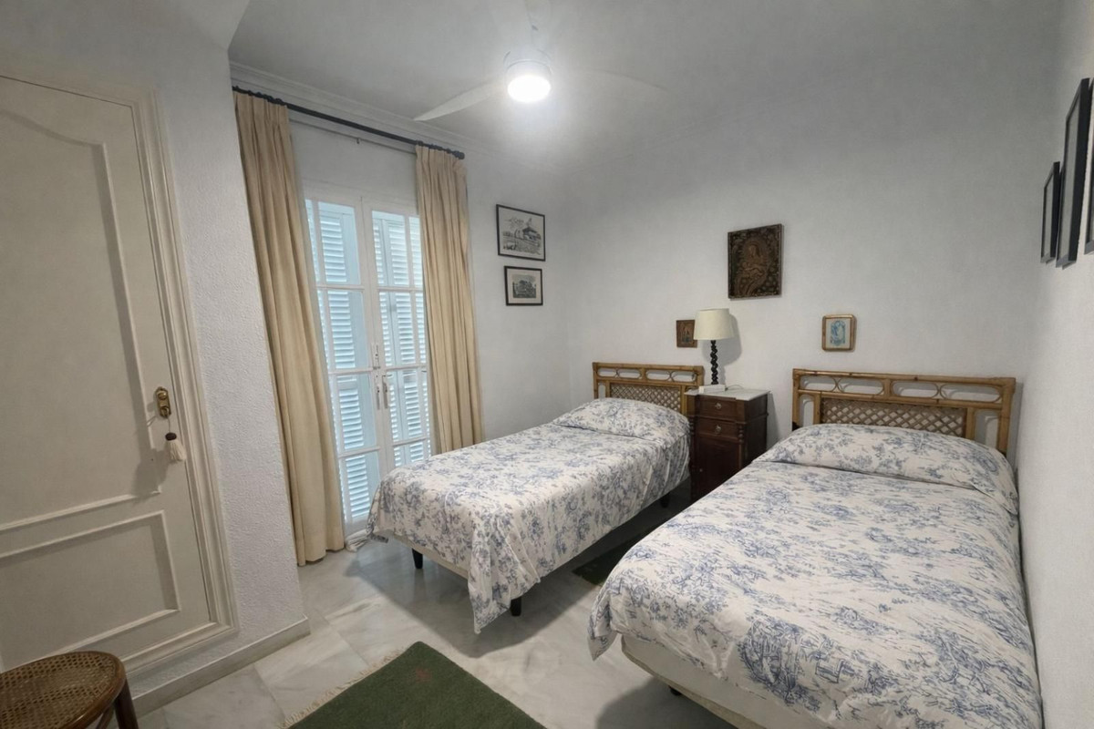 ea701456815f6ad62e5c216641f3859e - 13