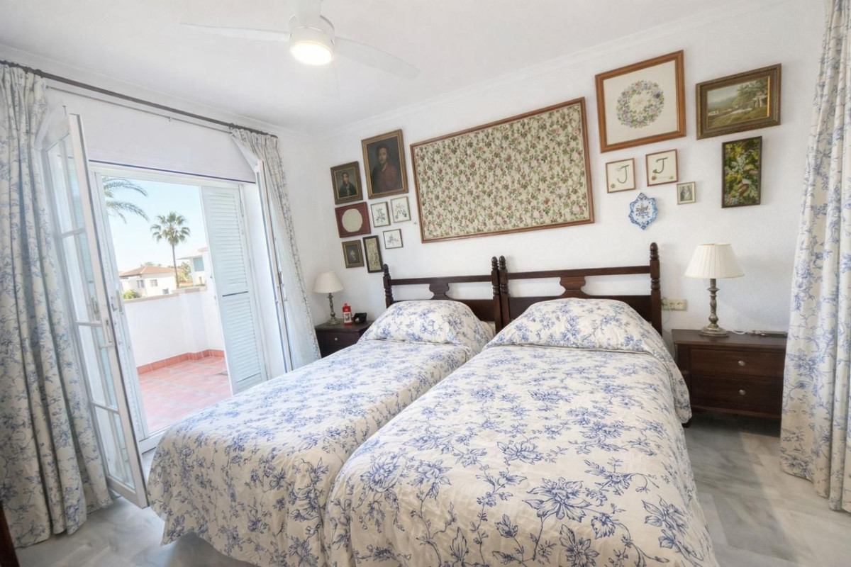 ea701456815f6ad62e5c216641f3859e - 9