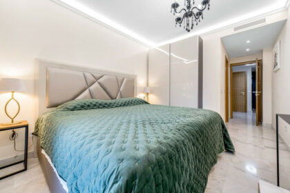 eaba379a834675d5cd3dcab24f4a1555 - 13