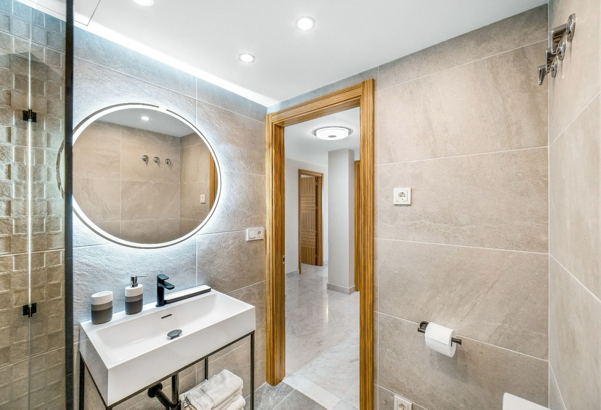 eaba379a834675d5cd3dcab24f4a1555 - 17