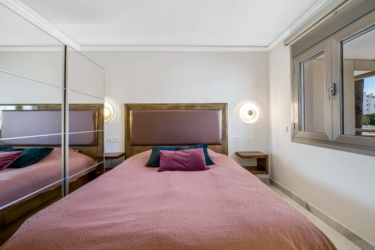 eaba379a834675d5cd3dcab24f4a1555 - 18