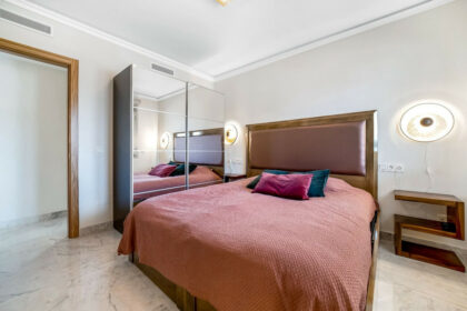 eaba379a834675d5cd3dcab24f4a1555 - 19