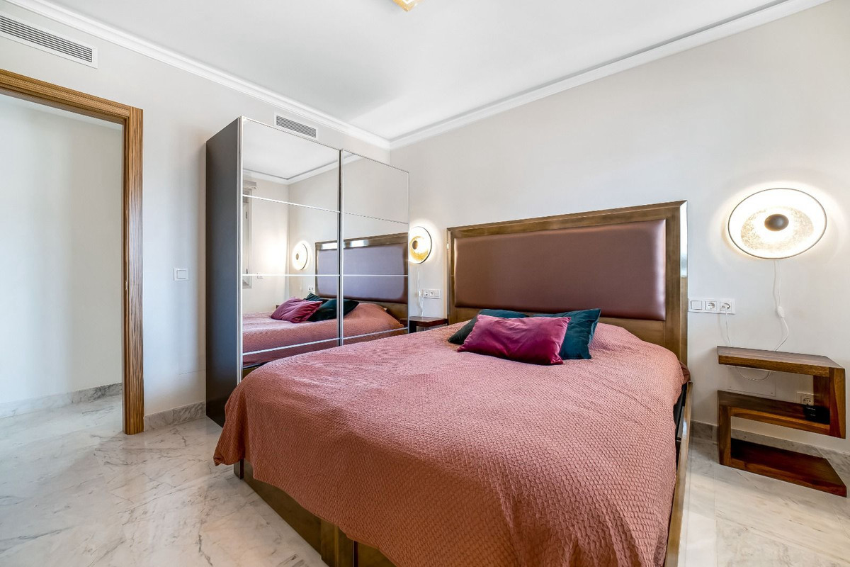 eaba379a834675d5cd3dcab24f4a1555 - 19