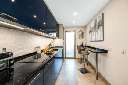 eaba379a834675d5cd3dcab24f4a1555 - 2