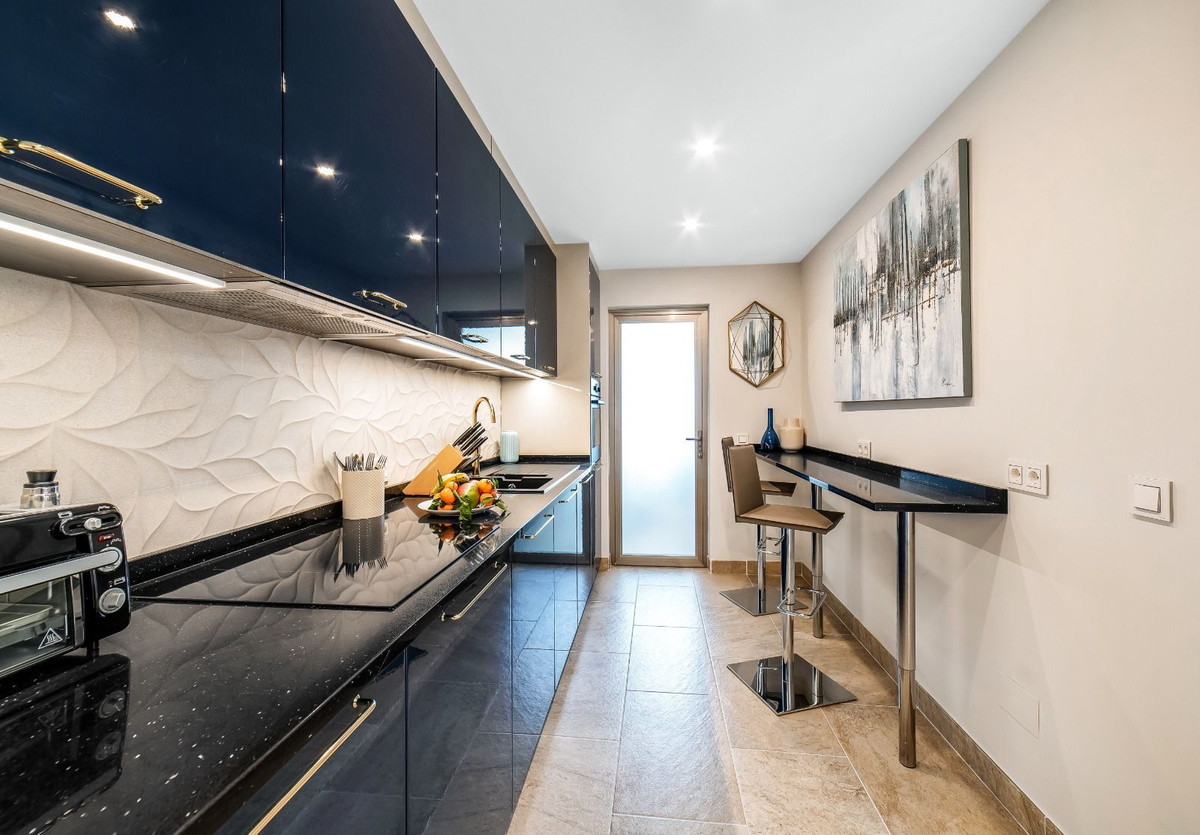 eaba379a834675d5cd3dcab24f4a1555 - 2