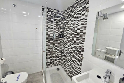 eb43f3702d7434e10e01f175a290bbde - 16