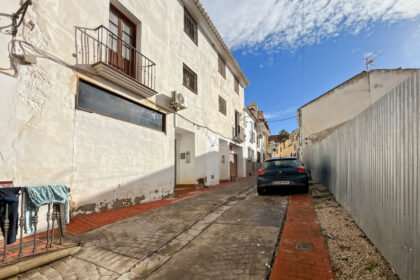 eb6f47a8d5a0d072fcd22683b152a2e0 - 7