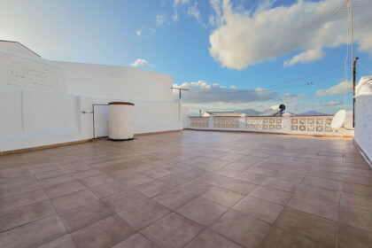 ec3de3505335d3d3e3d7fb9b84e35713 - 25