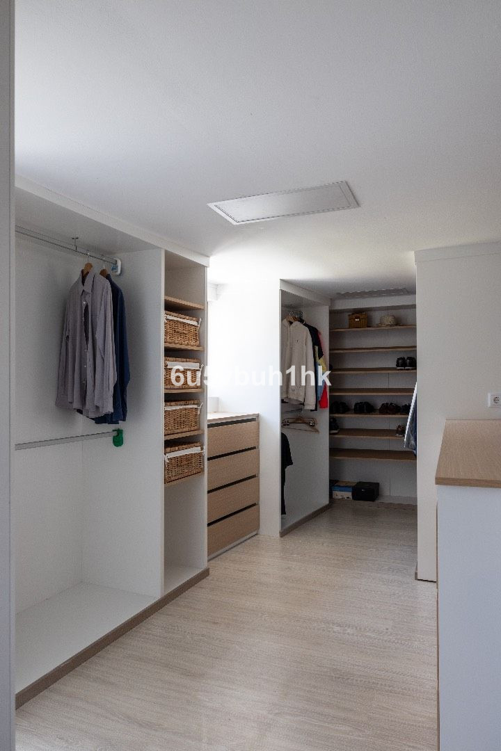 ec461836abe1b83a8e44b1a88b192177 - 22