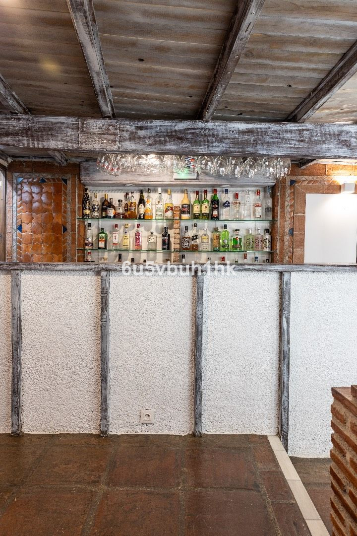 ec461836abe1b83a8e44b1a88b192177 - 24