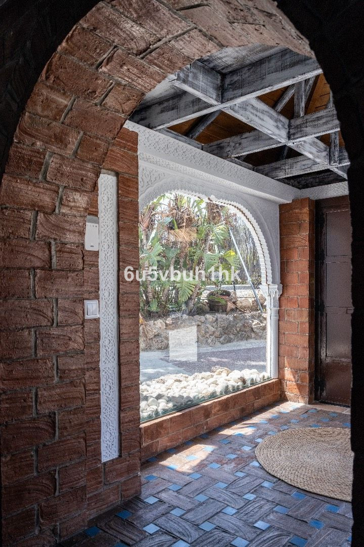 ec461836abe1b83a8e44b1a88b192177 - 26