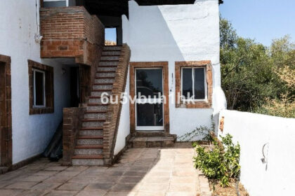 ec461836abe1b83a8e44b1a88b192177 - 28