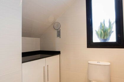 ec8499da42eac6b0cc99e0d82e235700 - 24