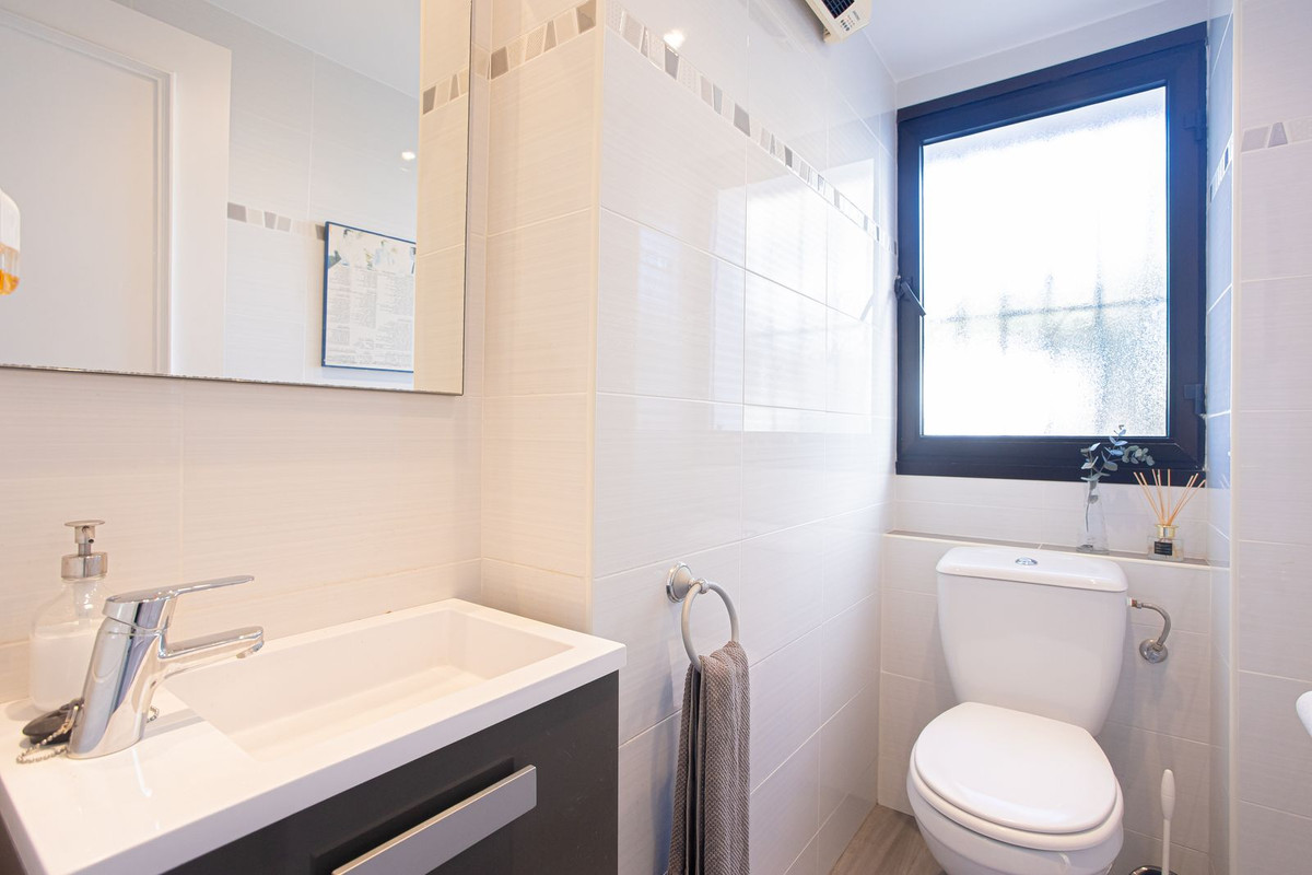 ec8499da42eac6b0cc99e0d82e235700 - 7