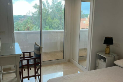 ec9a50abdd5eb2c2f73b156d80b9ecc6 - 19