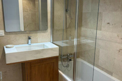 ec9a50abdd5eb2c2f73b156d80b9ecc6 - 24