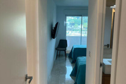 ec9a50abdd5eb2c2f73b156d80b9ecc6 - 25