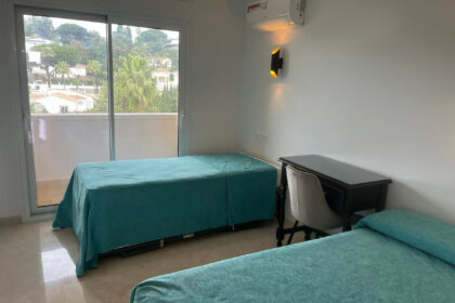 ec9a50abdd5eb2c2f73b156d80b9ecc6 - 27