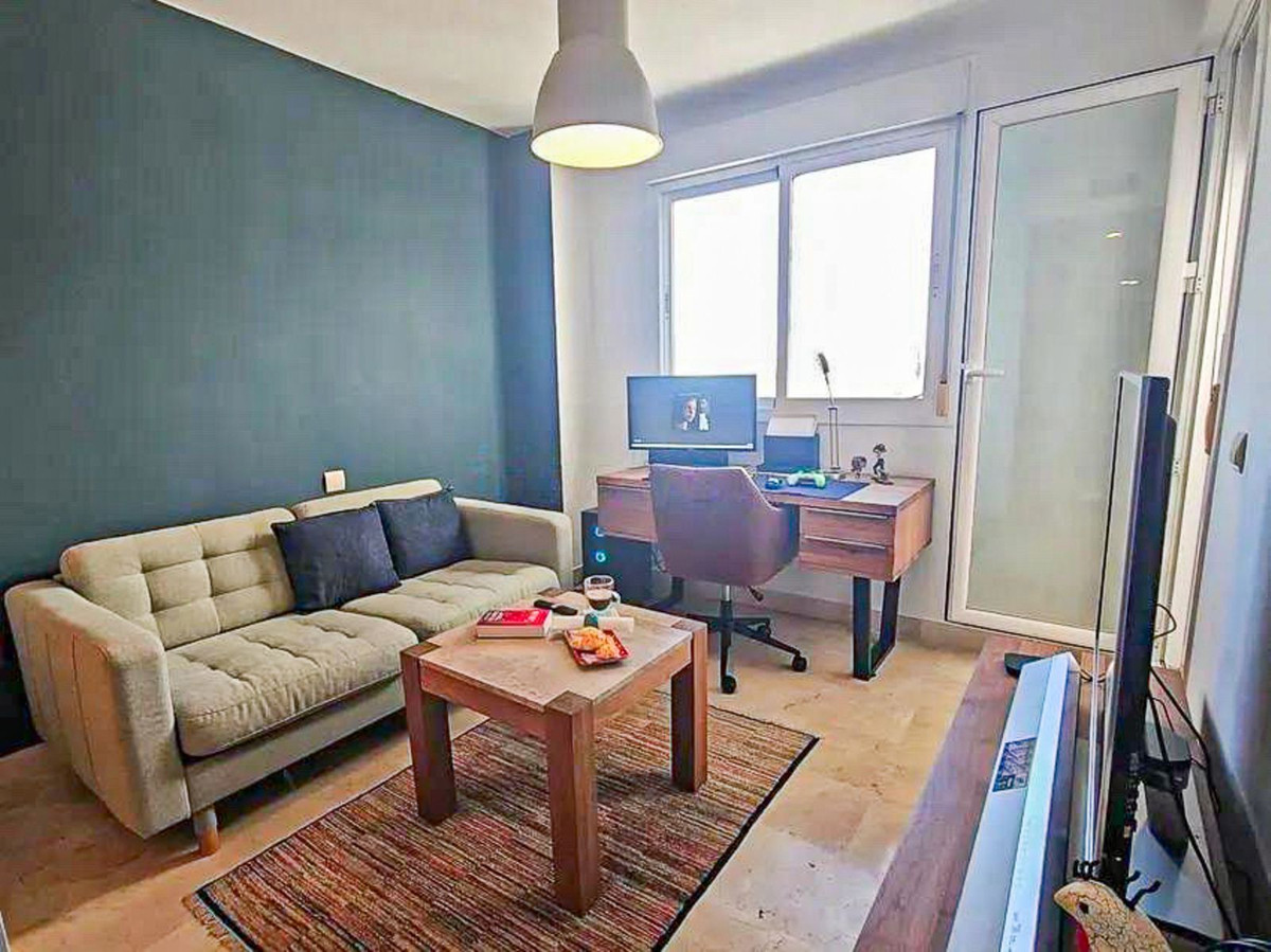 eccfc8dbc75f126e7325c6c04fb033c0 - 13