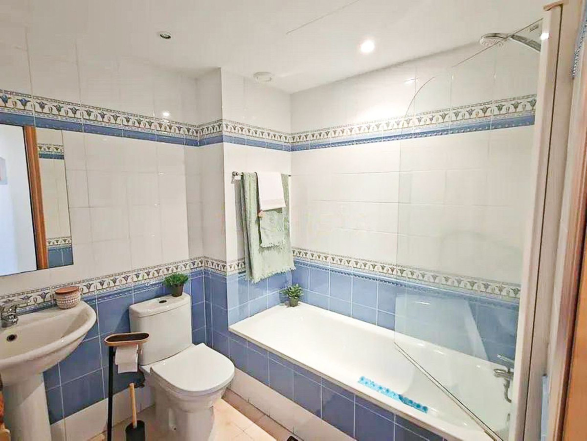 eccfc8dbc75f126e7325c6c04fb033c0 - 14