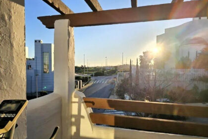 eccfc8dbc75f126e7325c6c04fb033c0 - 9