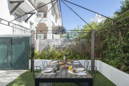 ed2ce0d1a90fb6c18a629be0cd6934bb - 13