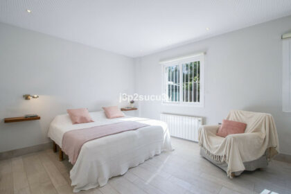 ed2ce0d1a90fb6c18a629be0cd6934bb - 17