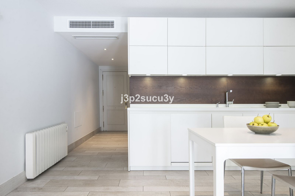 ed2ce0d1a90fb6c18a629be0cd6934bb - 2