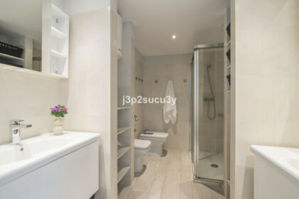 ed2ce0d1a90fb6c18a629be0cd6934bb - 20