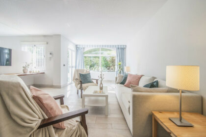 ed2ce0d1a90fb6c18a629be0cd6934bb - 7