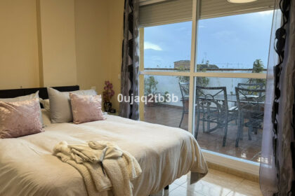 ed4878ad2c1cde00b60cbfbb748c9cfc - 19