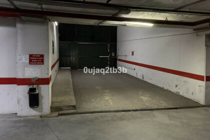 ed4878ad2c1cde00b60cbfbb748c9cfc - 24