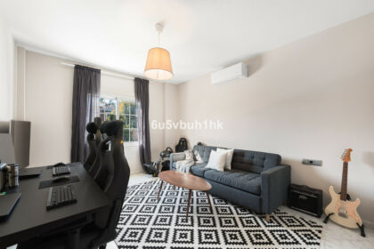 ed754a2d9dbc1389103713bb89654889 - 19