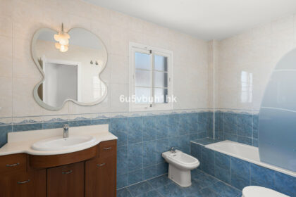 ed754a2d9dbc1389103713bb89654889 - 23