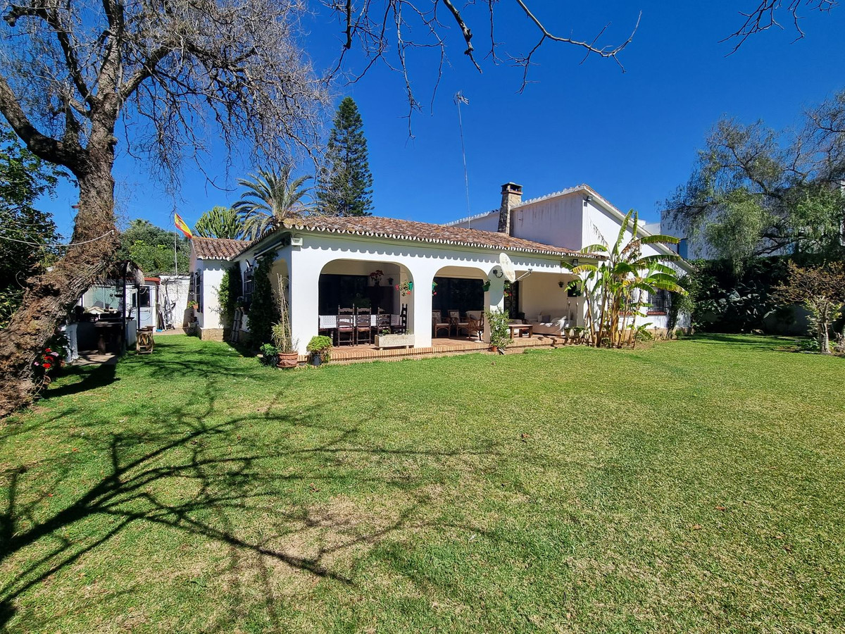 ed83f1e5398a8e057c25d97a568a0a7c - 26