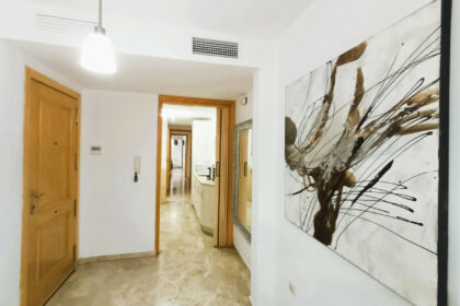 ee2c378af4d1d40988ac2c0294e5ab1e - 1