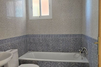 ee3671d97b1e6006828b6599f5f32d2d - 15