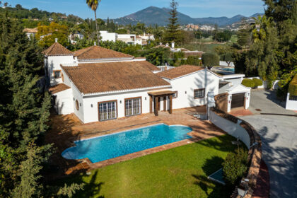 eec9c9a95ff3e2fb1da8dc41d31f9609 - 1