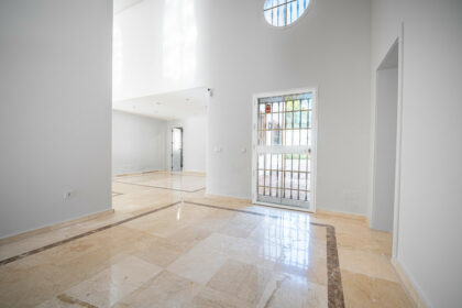 eec9c9a95ff3e2fb1da8dc41d31f9609 - 10